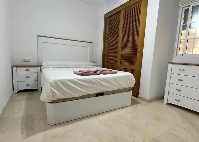 Playa San Rafael Апартаменты *